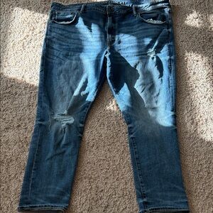 Men's Distressed Blue Denim Jeans